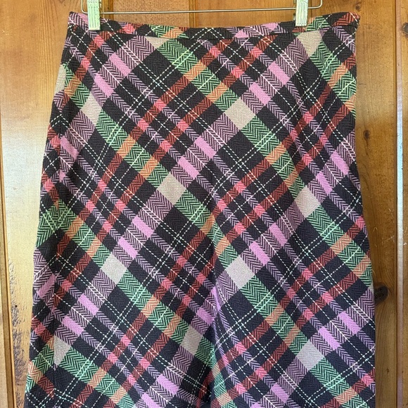Woven Plaid A-Line Skirt - Multicolor- LOFT - Picture 1 of 4